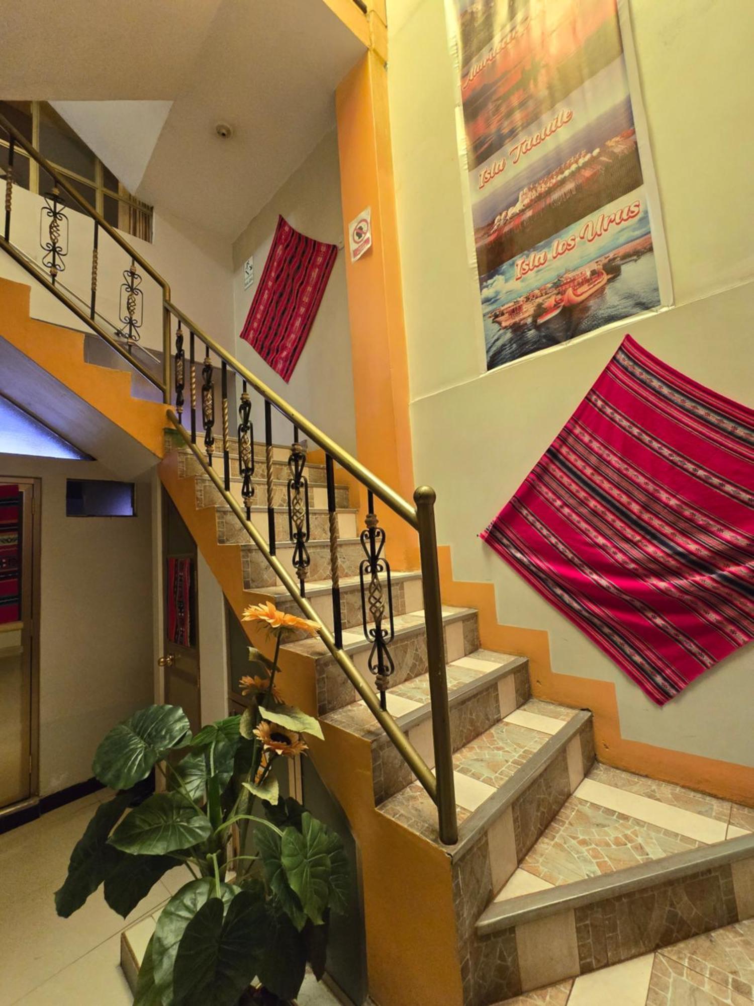 Hostal Acuarius Puno Exterior foto